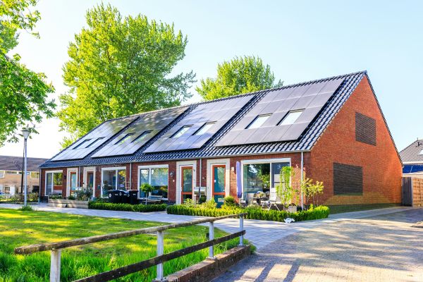 Économisez sur vos factures avec des panneaux solaires dans le Rhône
